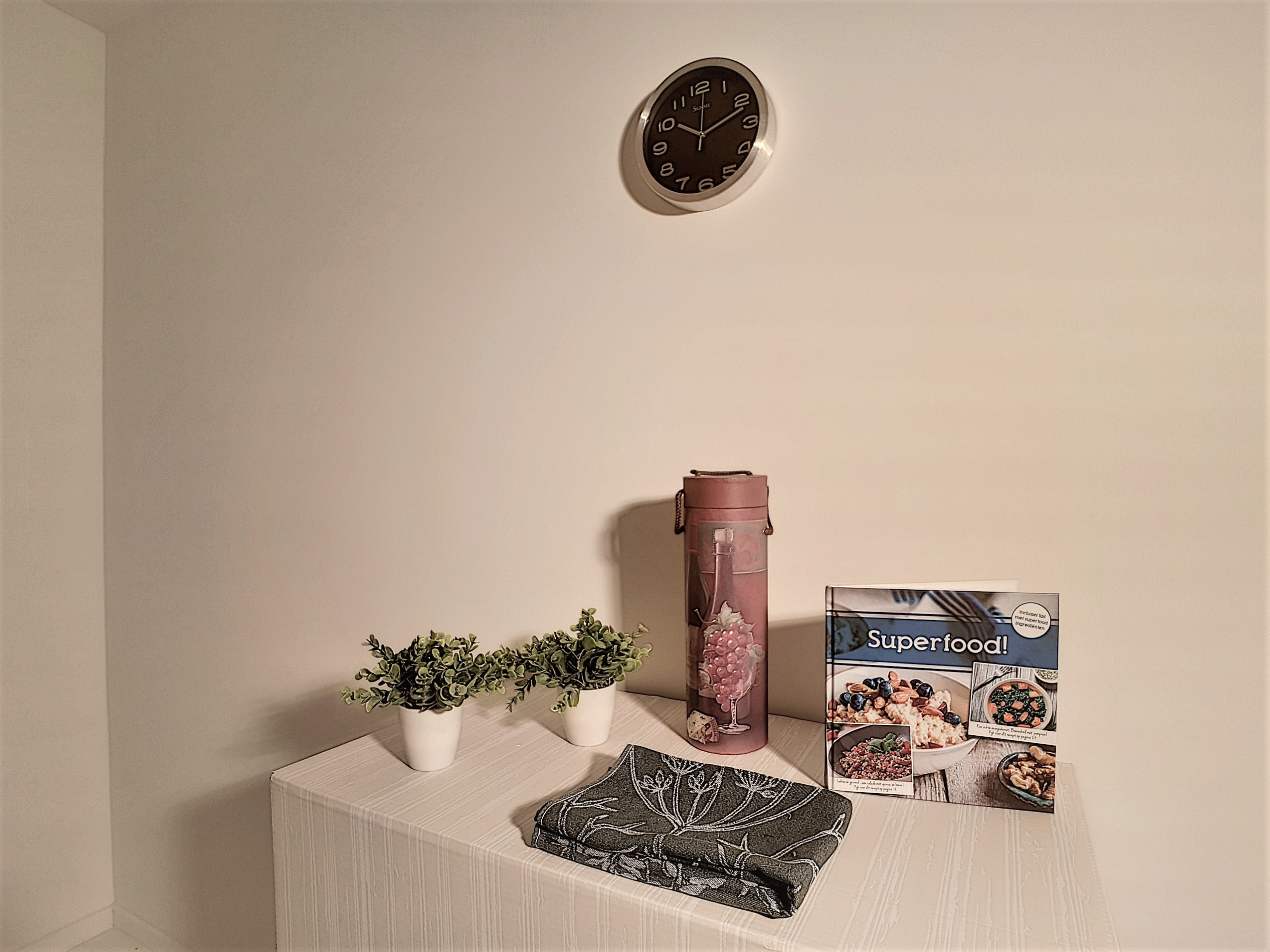 Meubels + decoratie eetkamer en keuken (50 stuks) - Image 3