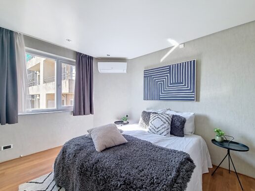 Oostende, Vlaanderenstraat 76, 8steV (10)
